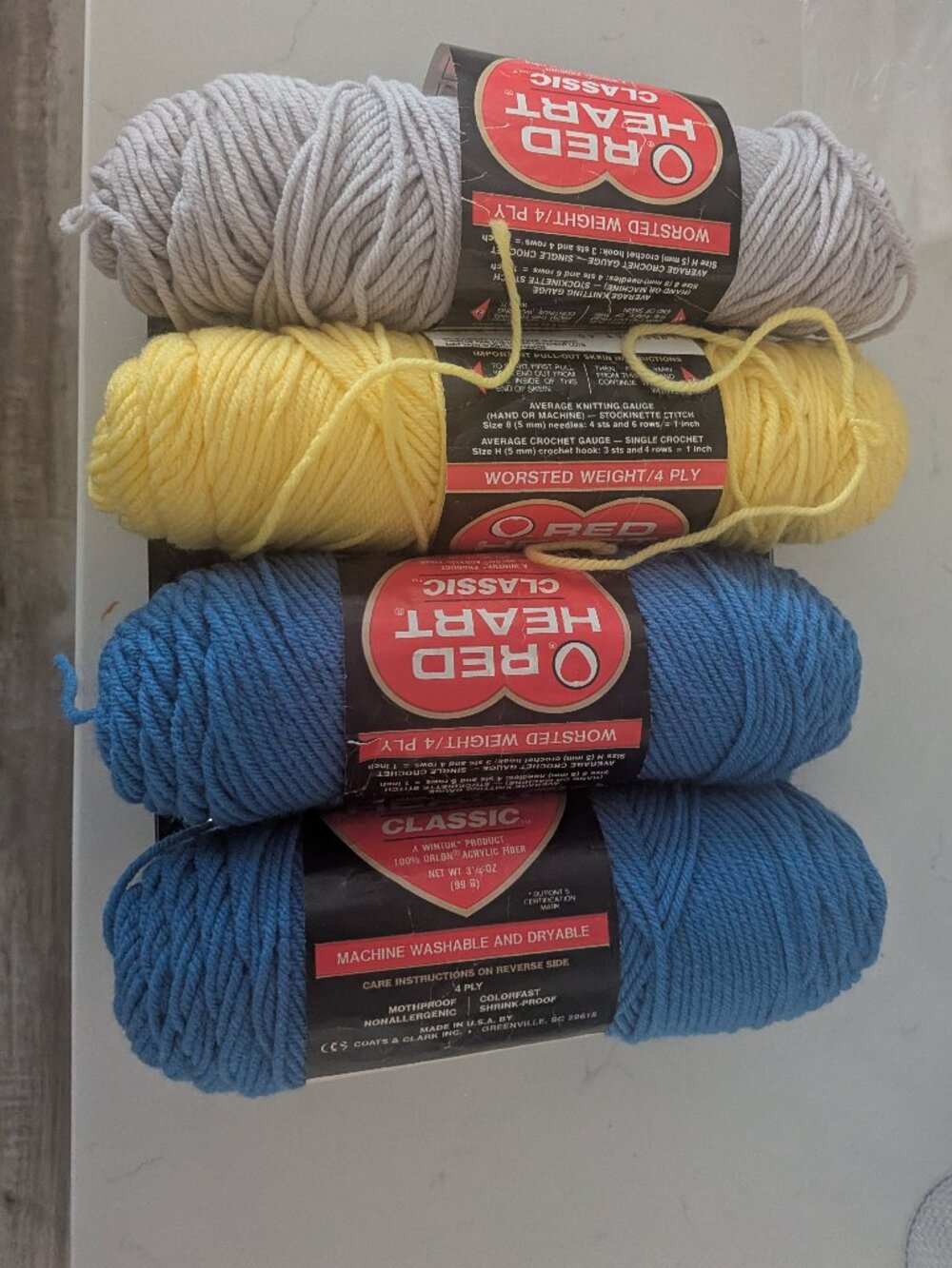 Vntg Red Heart Classic WINTUK Yarn Lot 4 Skeins 100% Orlon Acrylic Blu Silv yelw